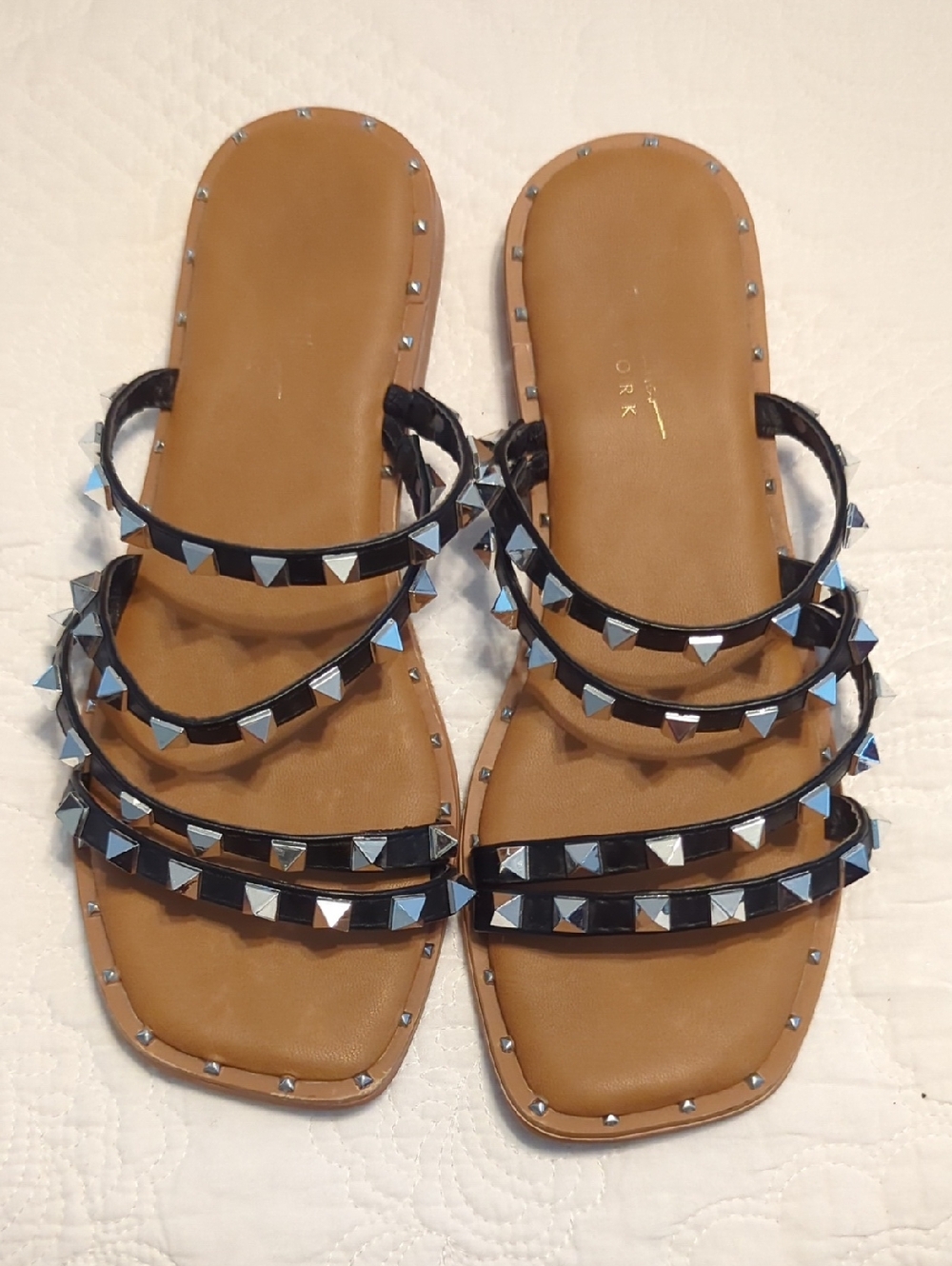 Steve Madden Black Pyramid Stud Triple-Strap Flat Sandals